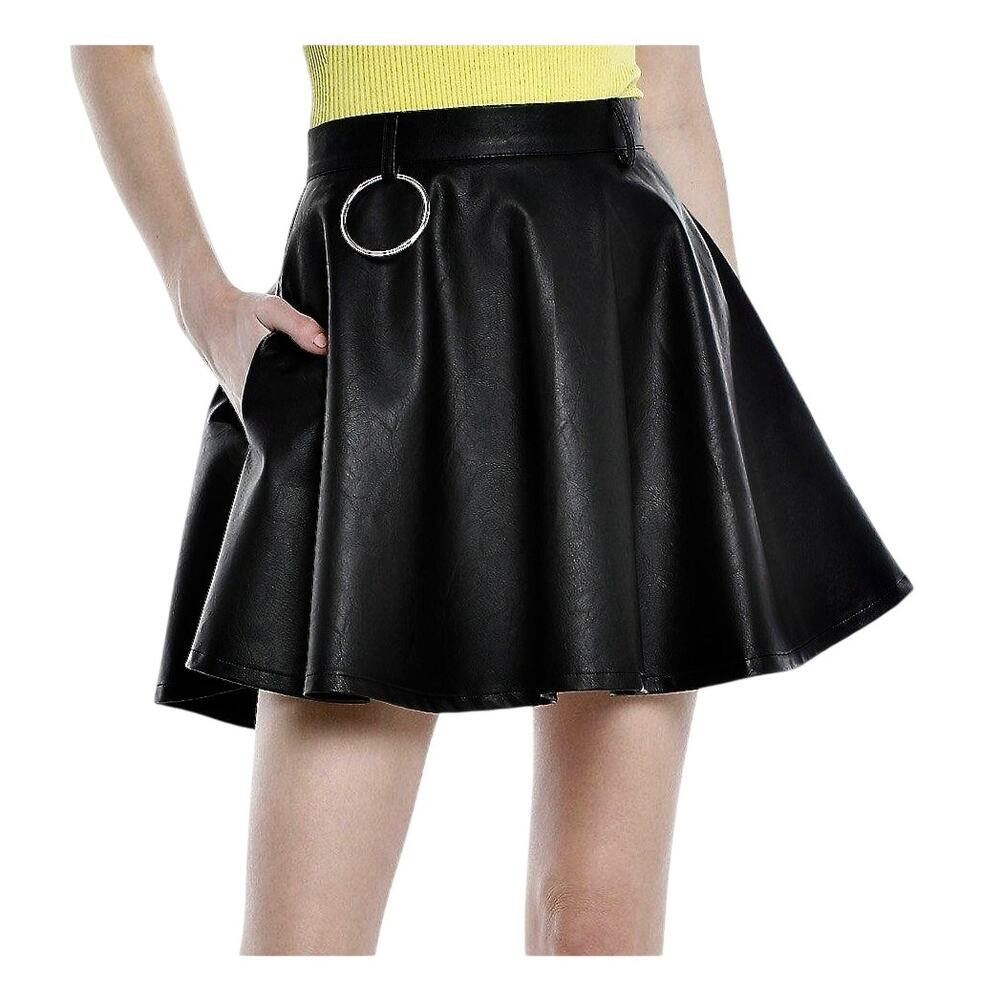 Hot Topic Black Faux Leather Full Skater Skirt w/ Ring Rockabilly Whimsygoth